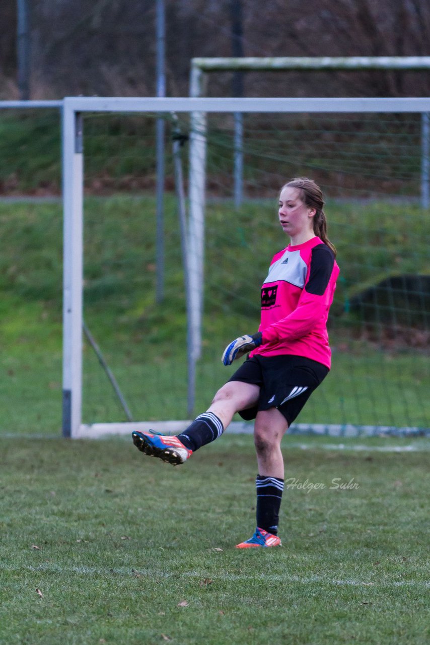 Bild 281 - B-Juniorinnen TSV Gnutz o.W. - SV Henstedt Ulzburg II : Ergebnis: ca. 5:0